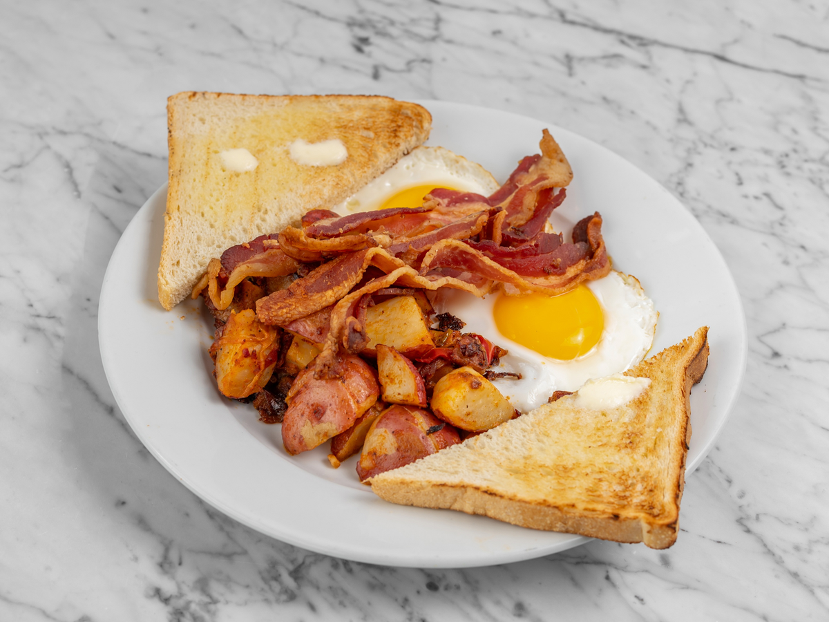 Order Fresh Breakfast Online From Maspeth Today